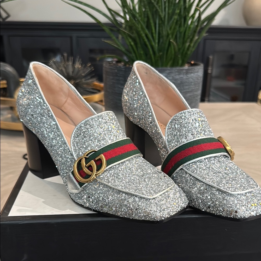 Gucci Silver Glitter Loafers with Gold Buckle